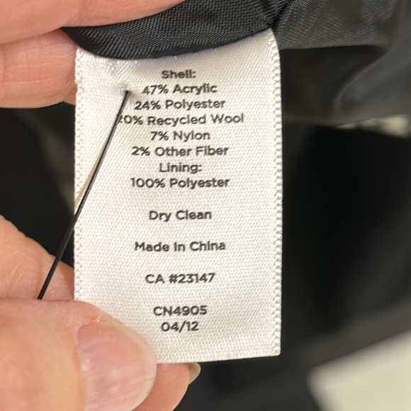 Plus size Talbots black & white herringbone cape with hood - Picture 6 of 7